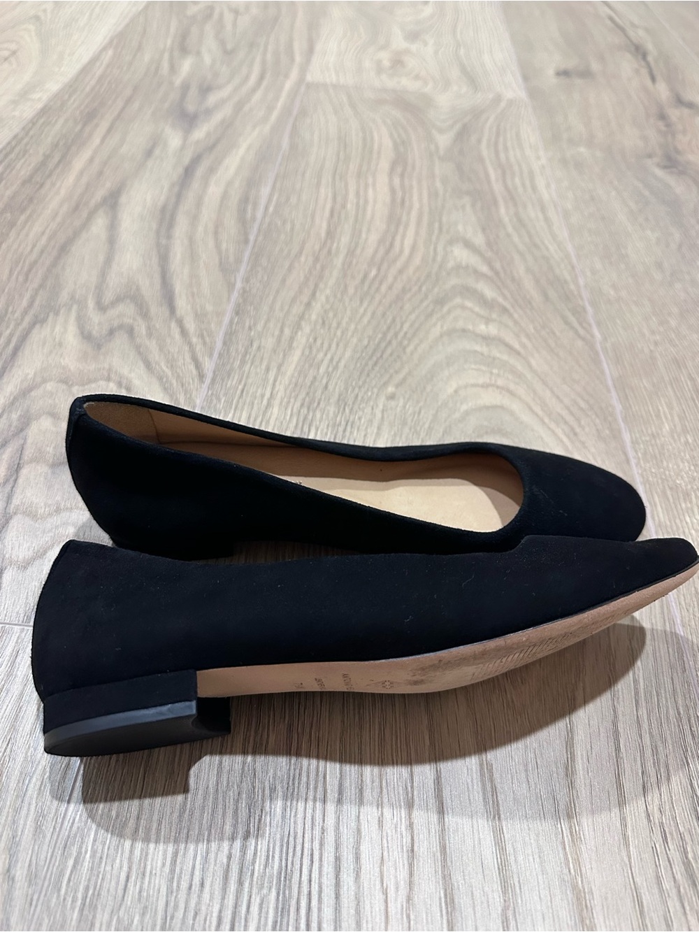 ANTONIO MELANI Black Pointed Toe Suede Flats Size 7.5